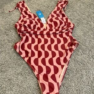 Cupshe Pink and Red Polka Dot Swimsuit